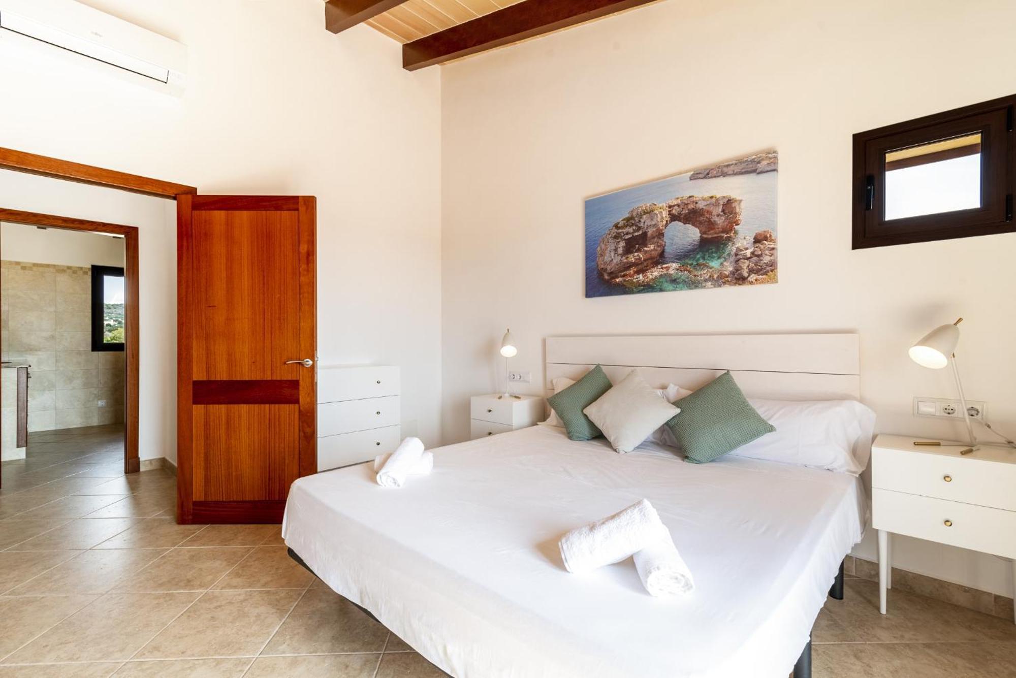 Yourhouse Sa Bassa