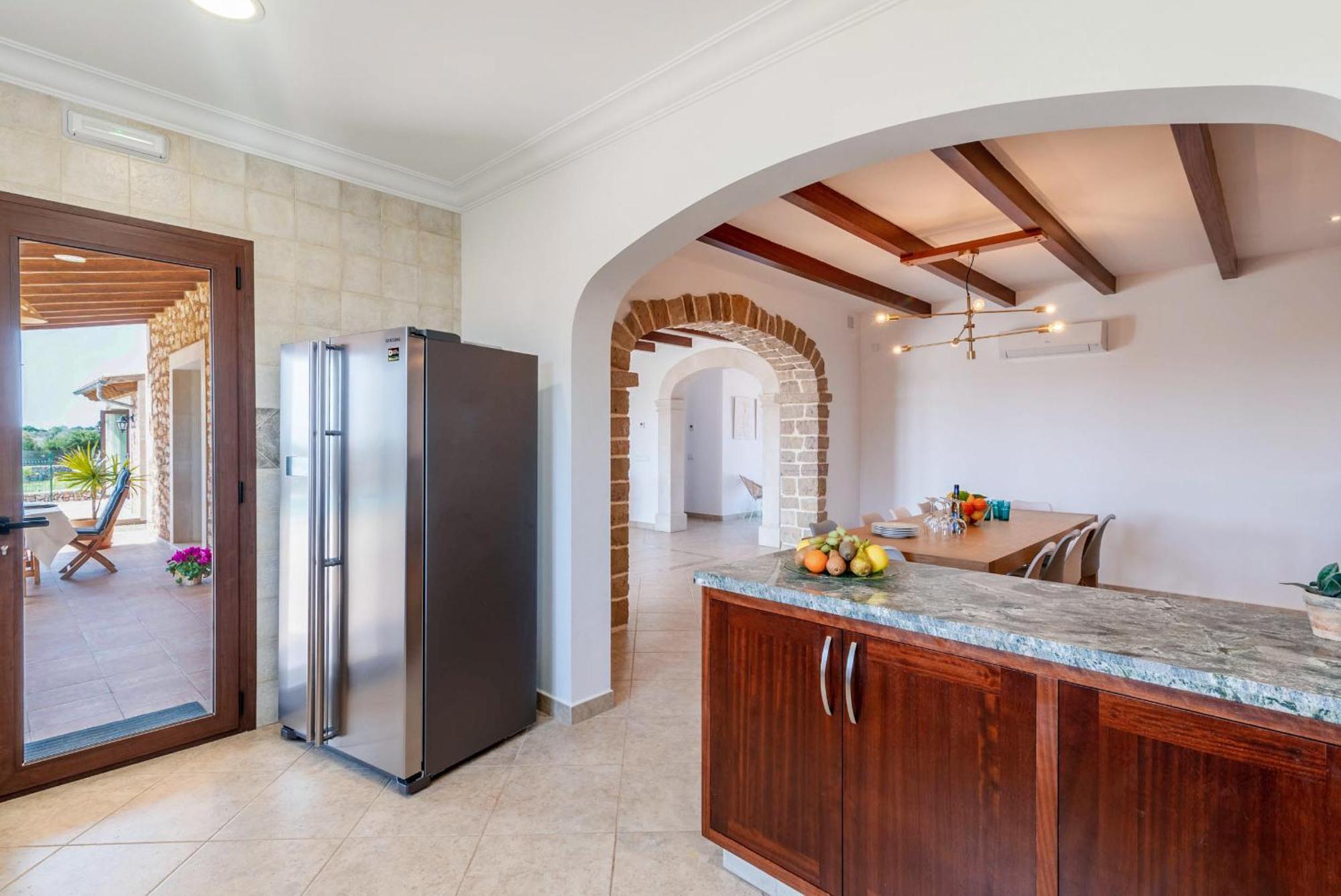 Yourhouse Sa Bassa