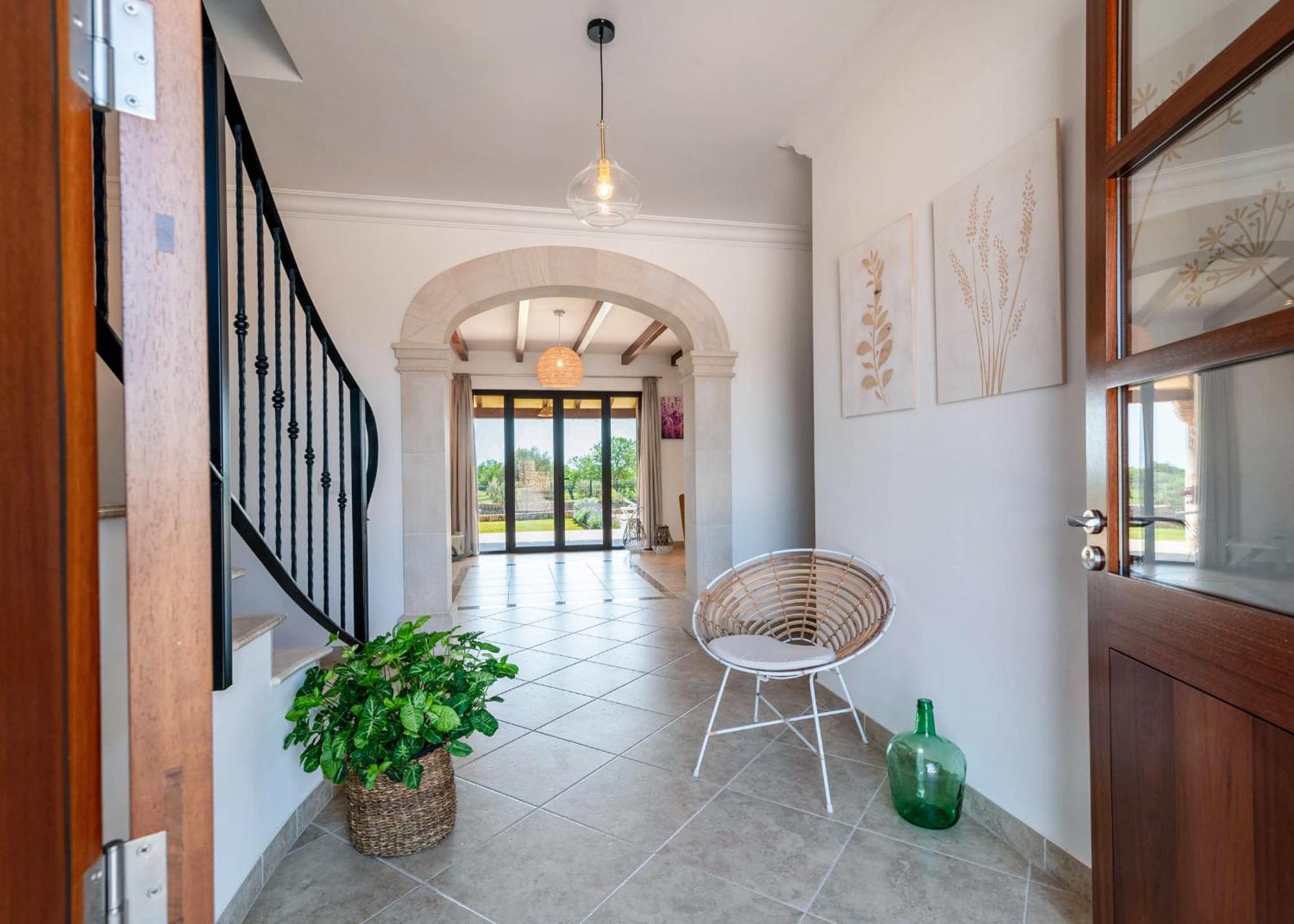 Yourhouse Sa Bassa